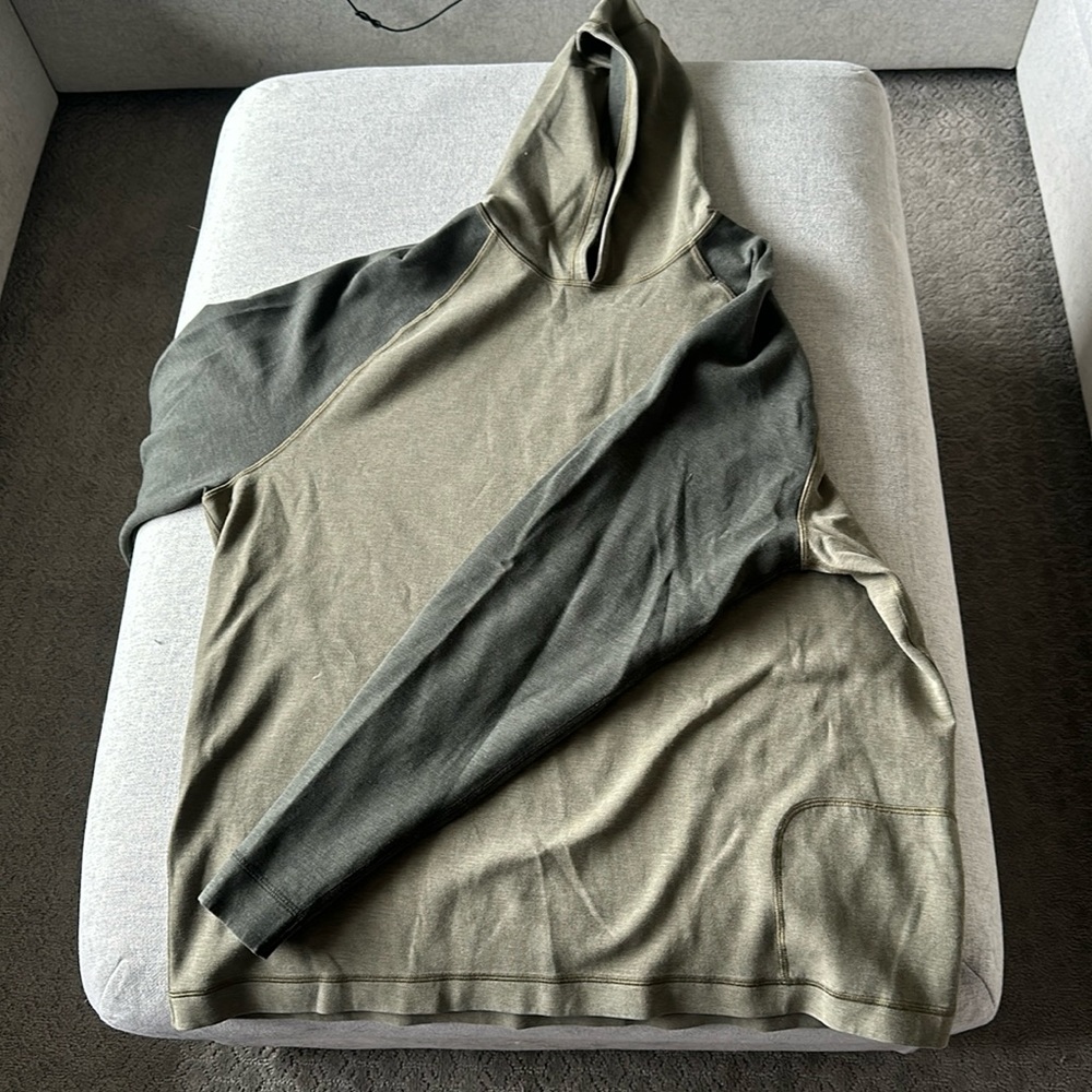 lululemon athletica Two-Tone Green Hoodie